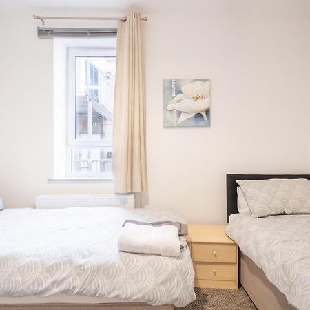 Portrush Marine Apartments Flat 3 מראה חיצוני תמונה
