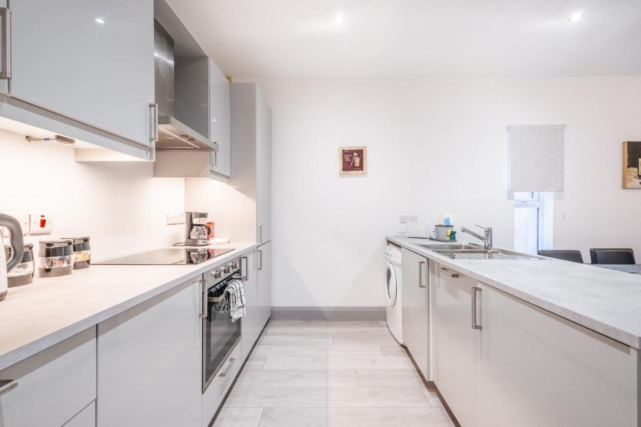 Portrush Marine Apartments Flat 3 מראה חיצוני תמונה